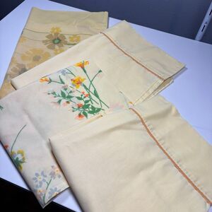 Vintage lot of pillow cases set of 4 including a Sears Roebuck Floral Poppies Ye
